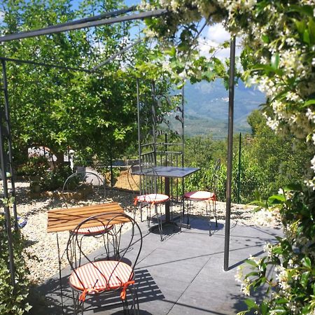 Agriturismo Nonni Devia Lucinasco Kültér fotó