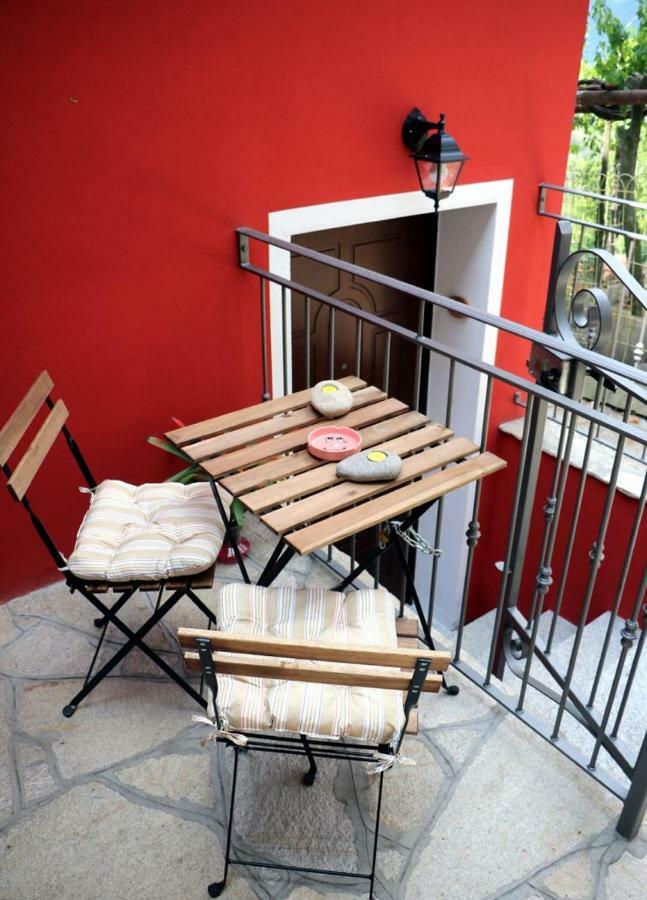Agriturismo Nonni Devia Lucinasco Kültér fotó